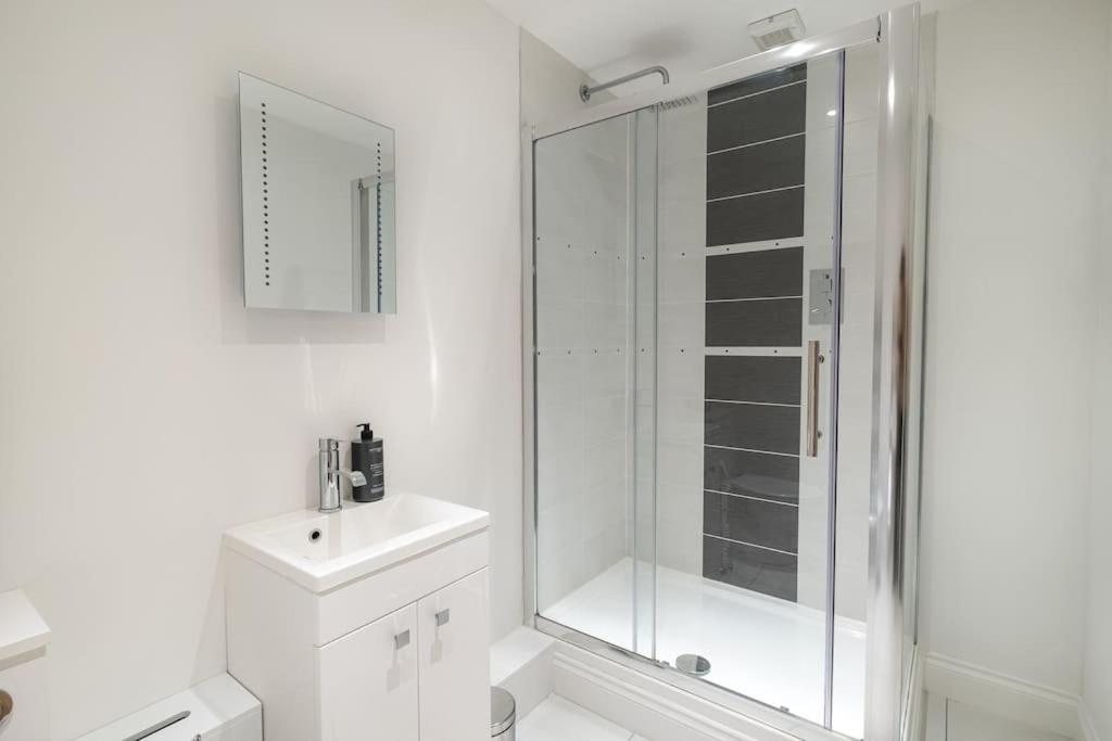 2 Bed 2 Bath Spacious Apartment In Central Αμπερντήν Εξωτερικό φωτογραφία