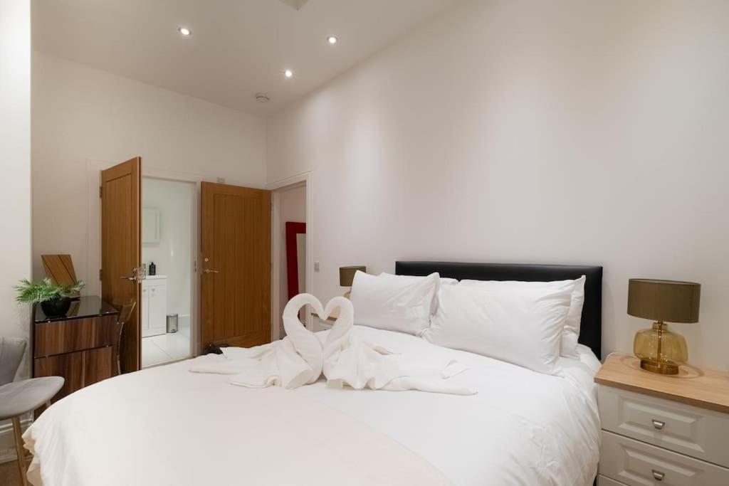 2 Bed 2 Bath Spacious Apartment In Central Αμπερντήν Εξωτερικό φωτογραφία